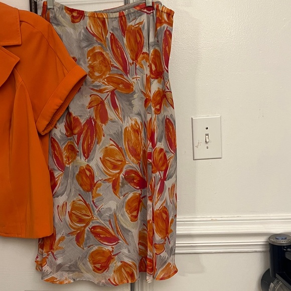 Dana Kay Orange and Gray Floral Skirt Set - Picture 3 of 5